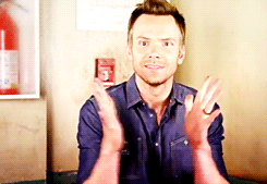photo tumblr_inline_mhs1qfVcwf1qz4rgp_zpsc9434d10.gif
